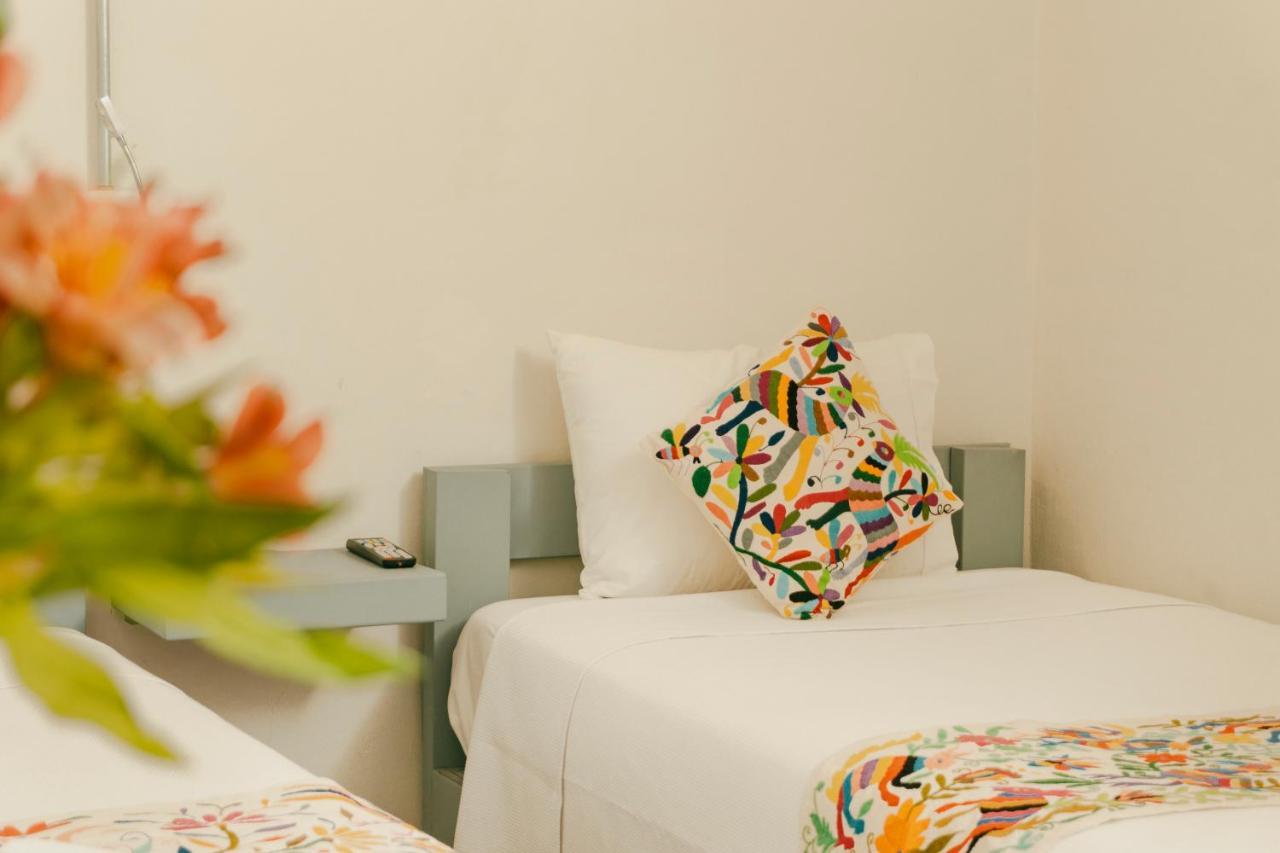 Bkl Hotel Oaxaca Exterior photo